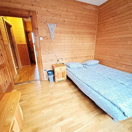 Pokoje przy Cichej Wodzie-3